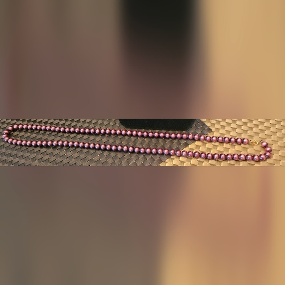 Necklace & Earrings - Picture 4 of 5